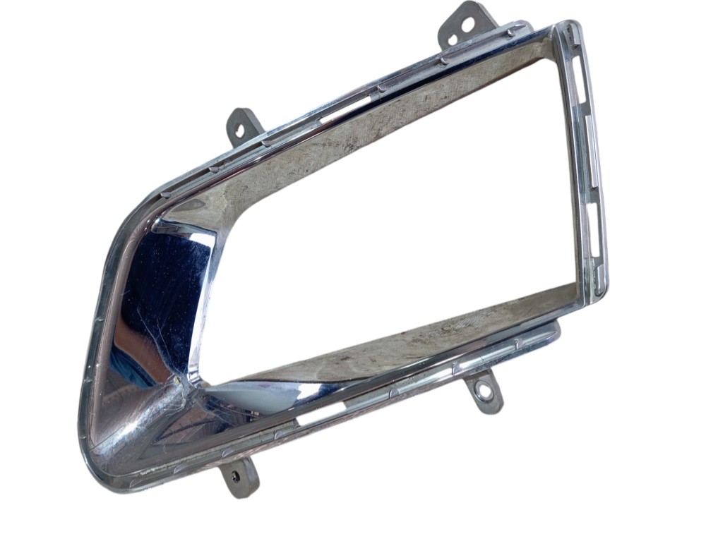 Moldura Farol Milha Direito Ssangyong Xlv Dlx 2018 V612 Direito 2