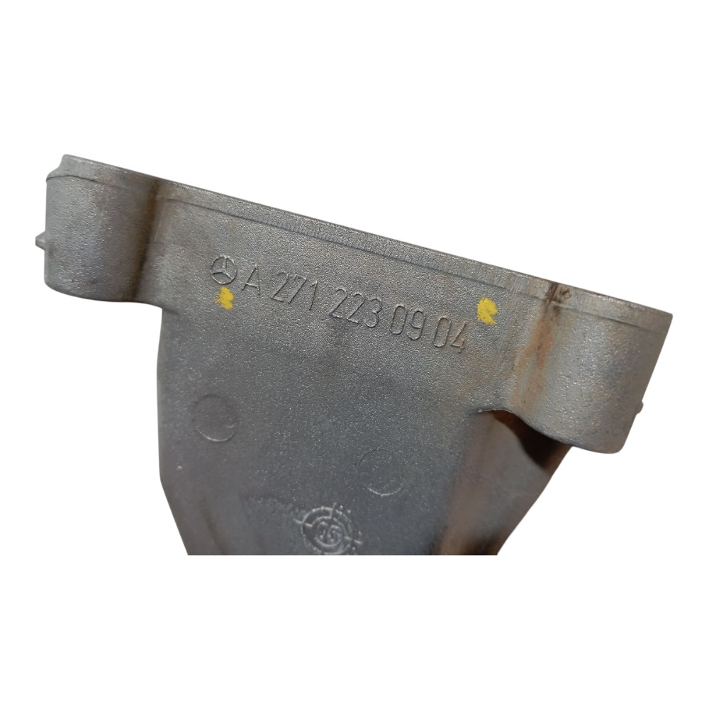 Suporte Coxim Esquerdo Motor Mercedes C180 2002 2007 V661 4
