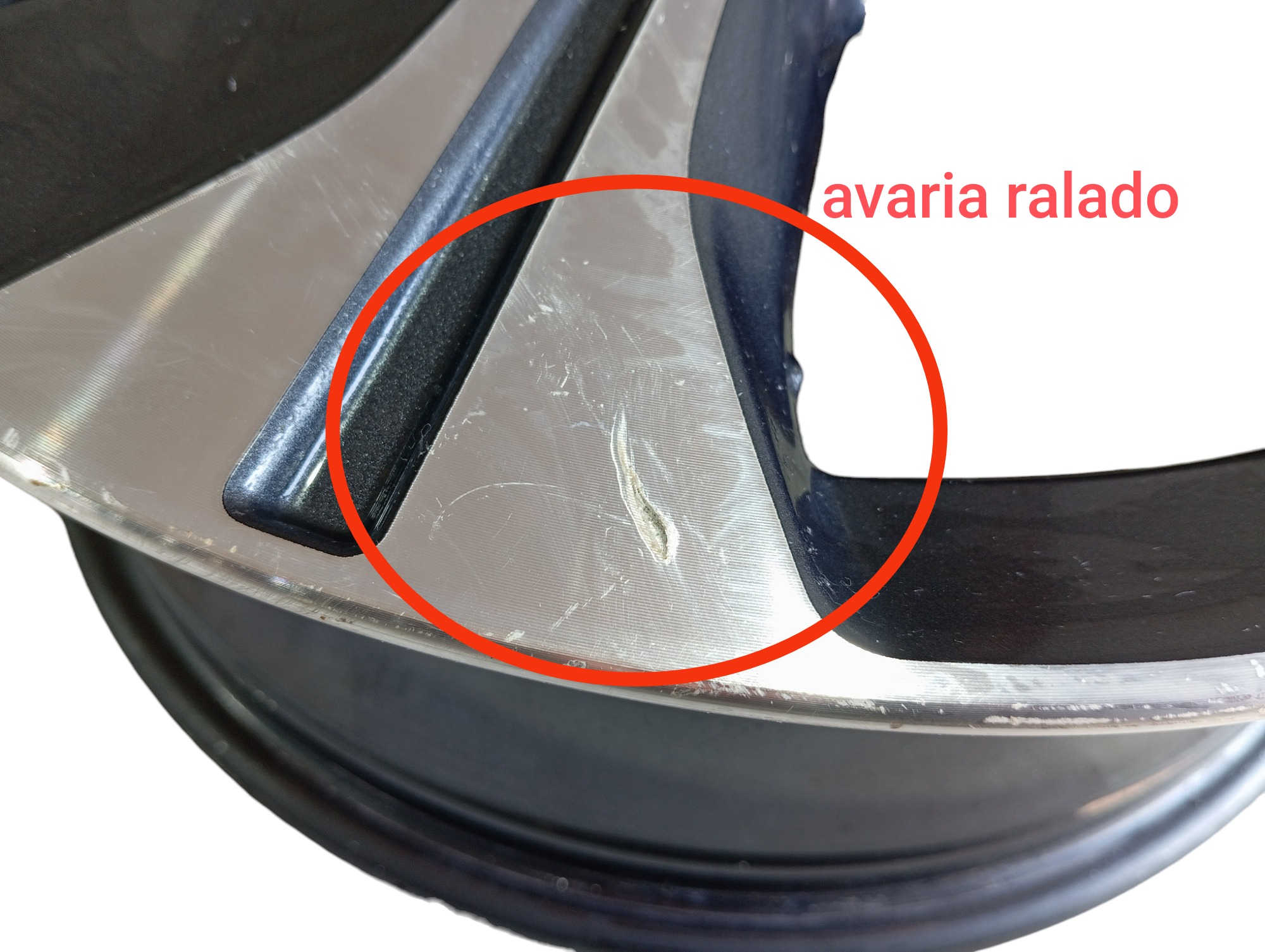 Roda Aro 17 Nissan Leaf 2022 V589 3