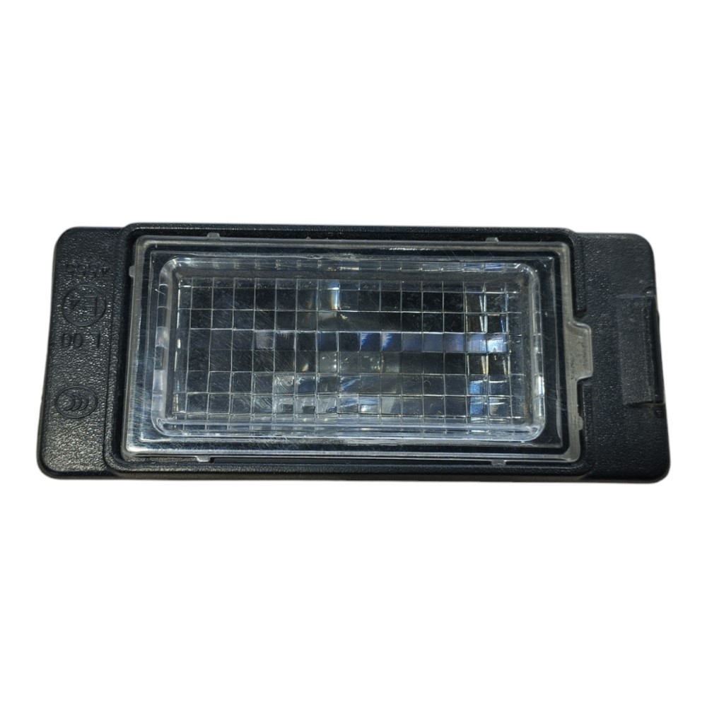 Luz Placa Gm Tracker 2020 2025 V627 5