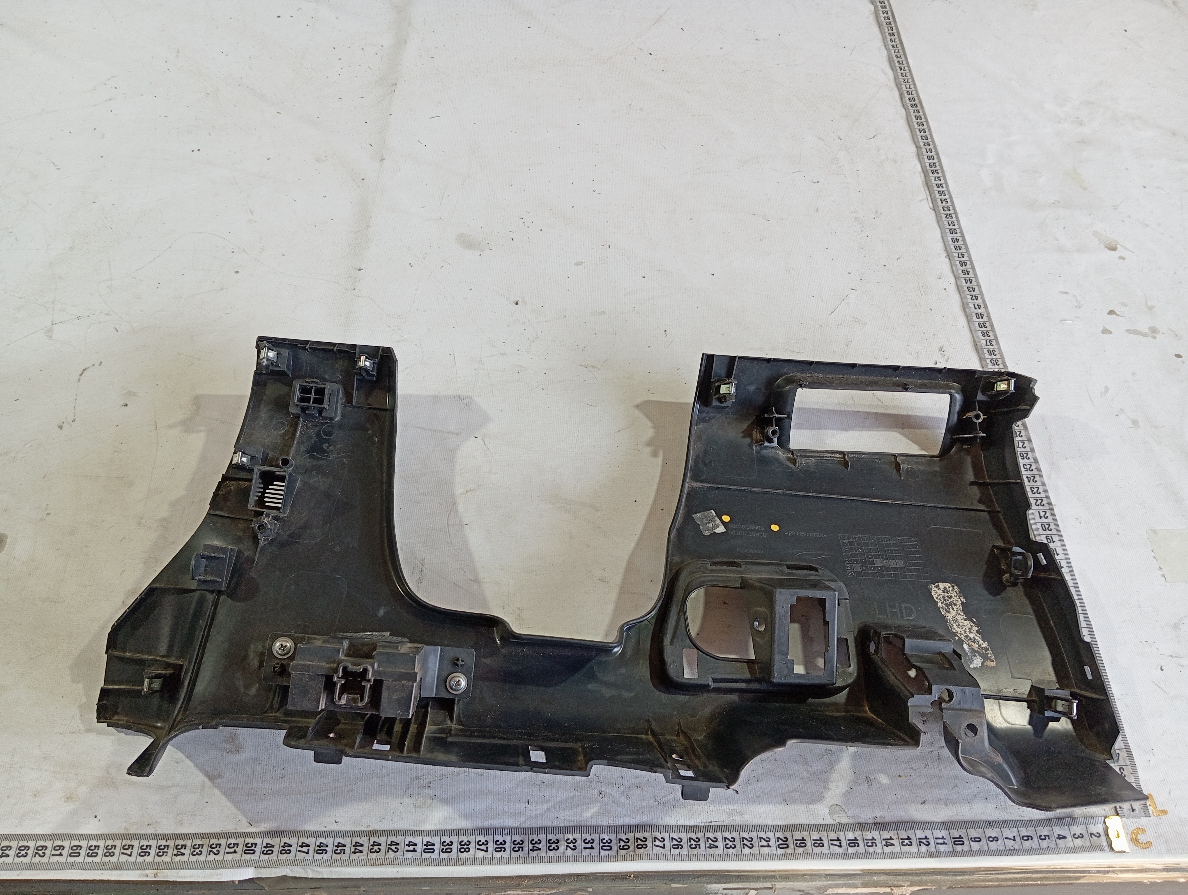 Acabamento Inferior Painel Nissan Leaf 2022 V589 Preto 9