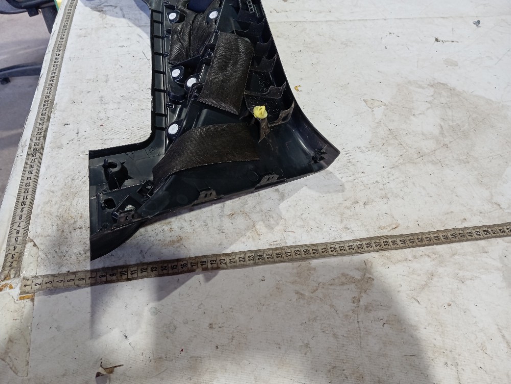 Acabamento Coluna Traseira Esquerda Lexus Rx500hf 2023 V619 8