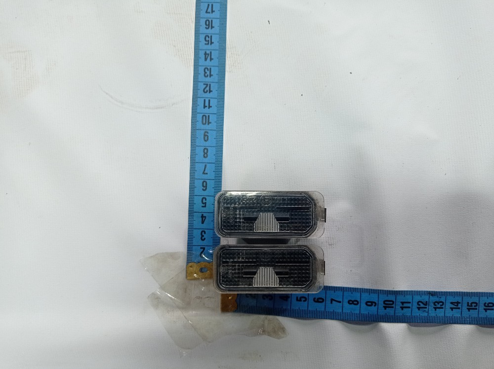 Luz Placa Ford New Fiesta Hatch 2013 A 2017  V270 10
