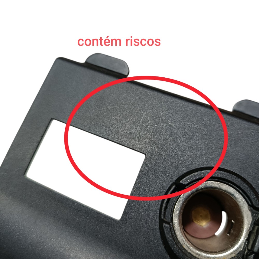 Moldura tomada 12v Hyundai Hb20s 2015 9
