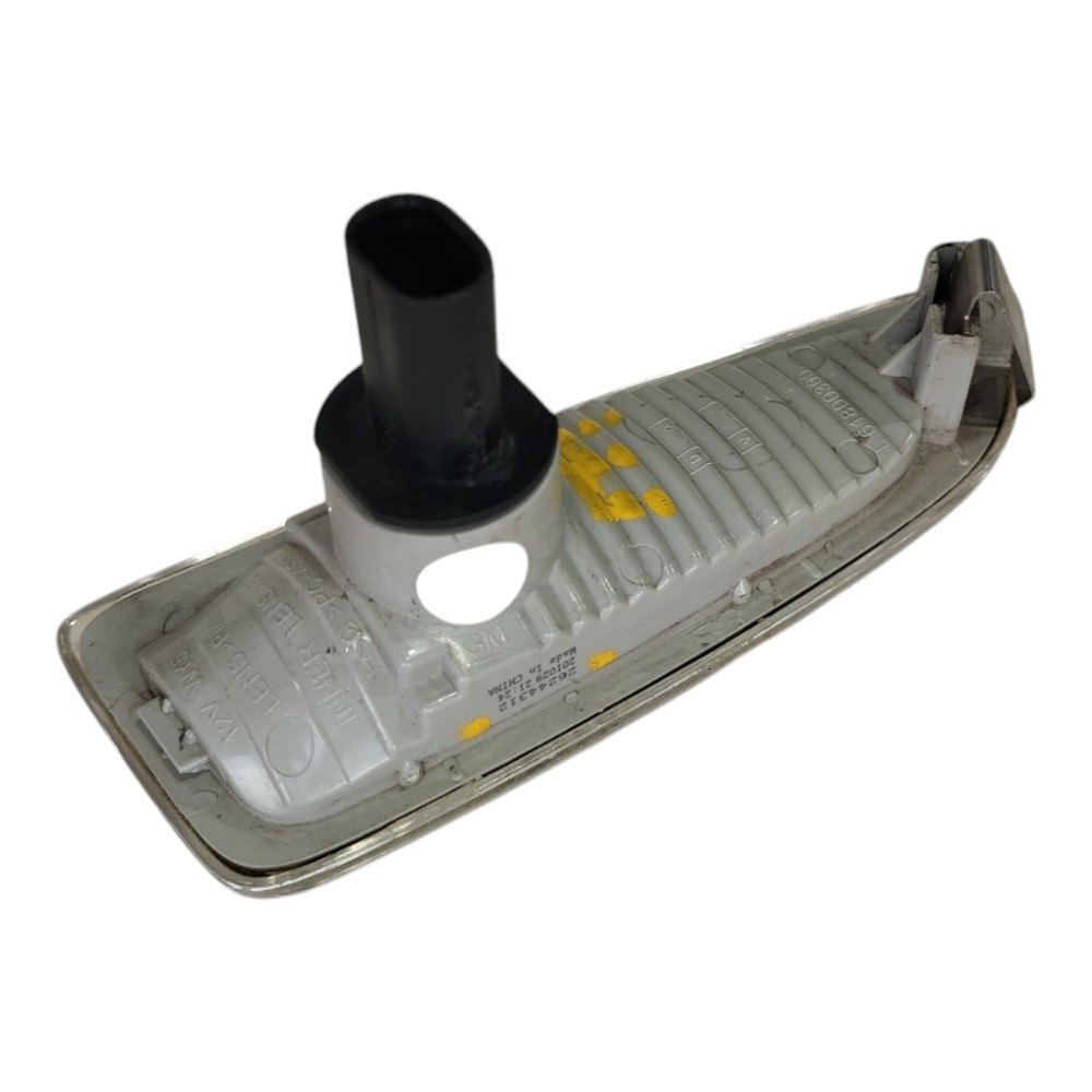 Luz Seta Paralama Esquerda Gm Tracker 2020 2025 V627 8
