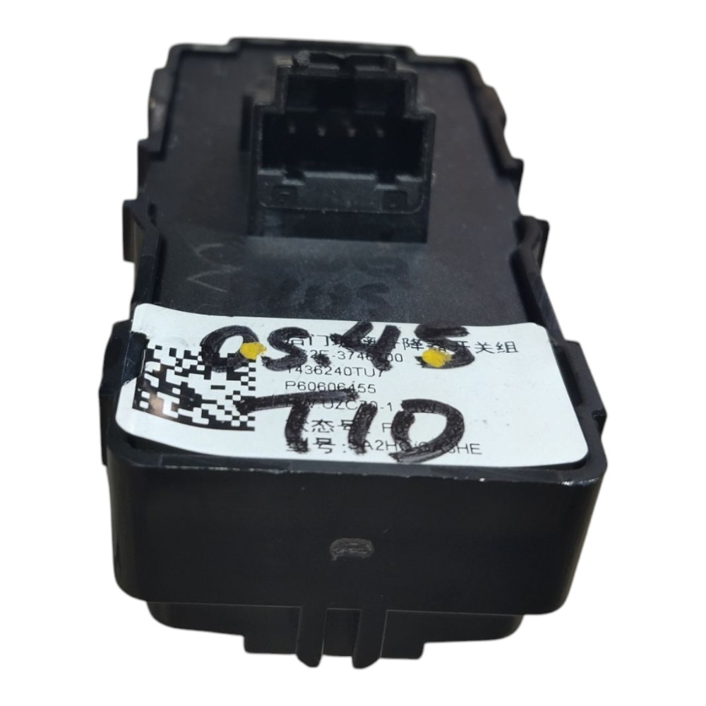 Botao Vidro Porta Trasei Direita Byd Song Plus 2024 25 V642 9