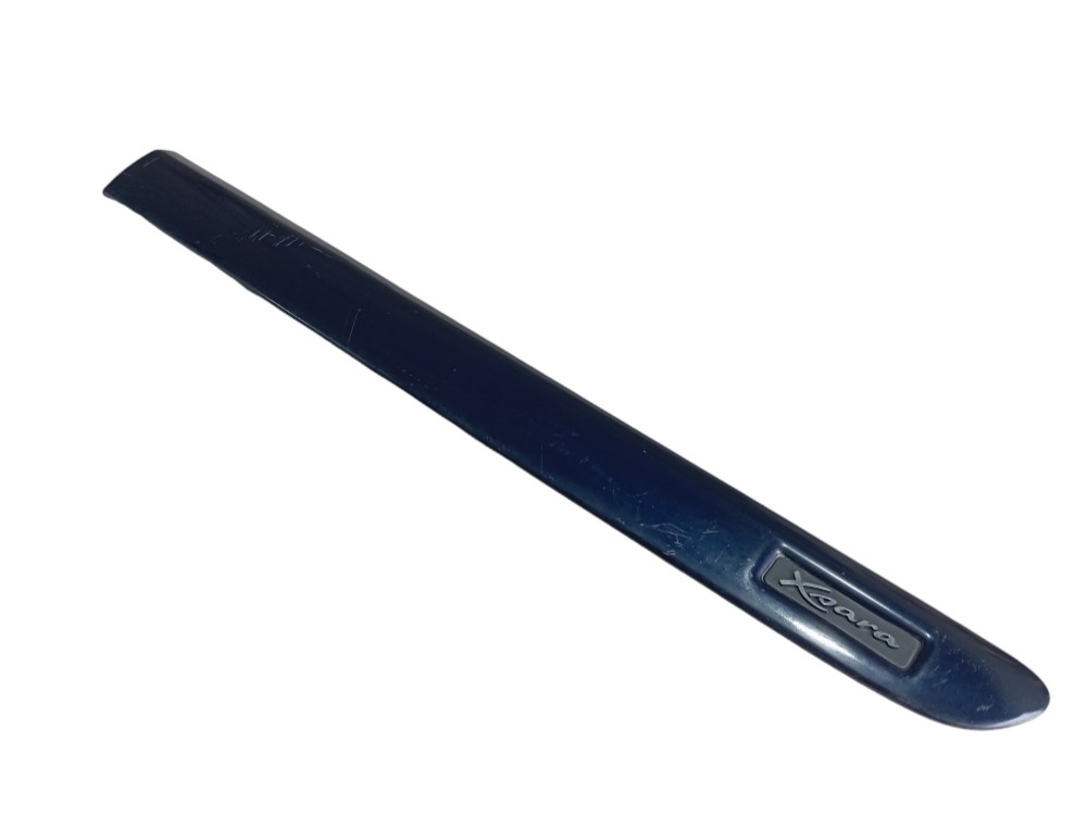 Friso Porta Dianteira Direita Xsara Brack 2002 A 2006 V400 2