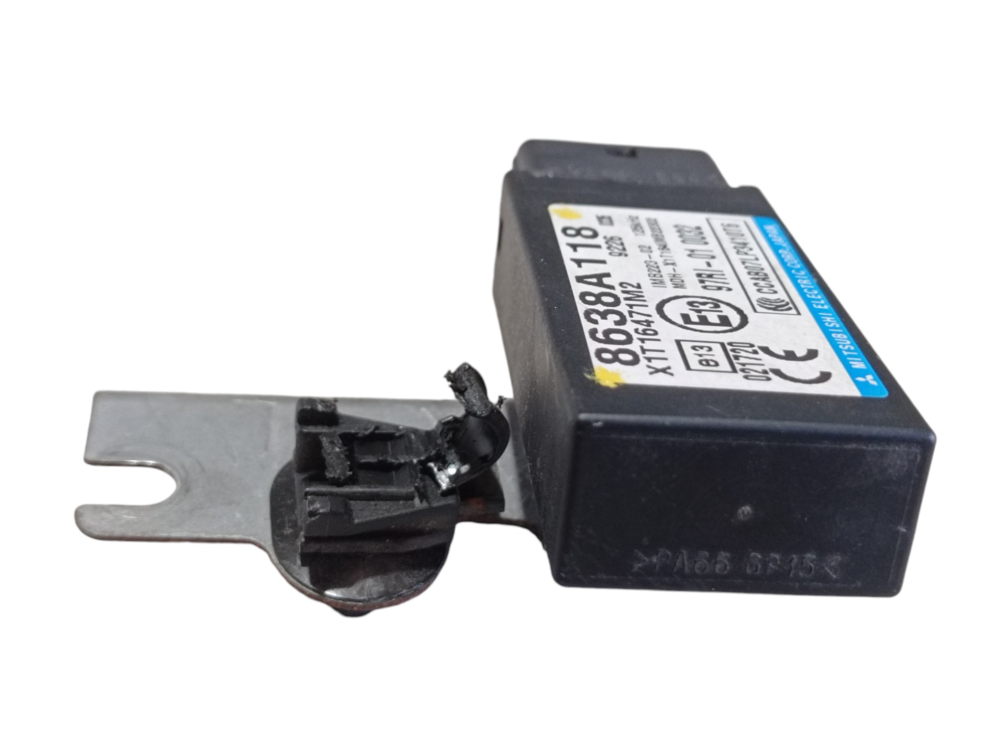 Sensor Trava Mitsubishi Pajero Full Hpe 2020 3.2 V599 8