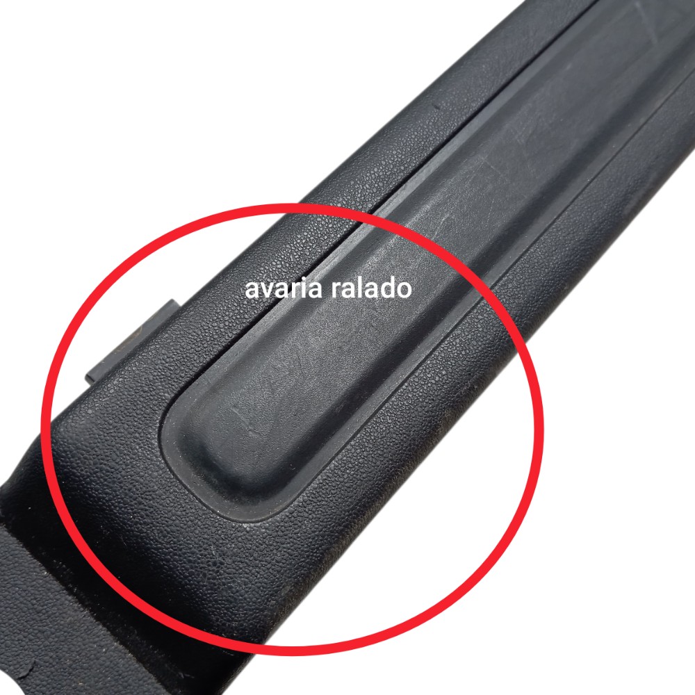 Moldura Esquerda Porta Malas Discovery Sport 2020 V680 9