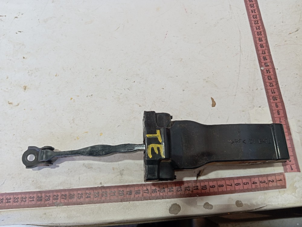 Limitador Porta Traseira Esquerda Gwm Haval 2024 2025 V636 7