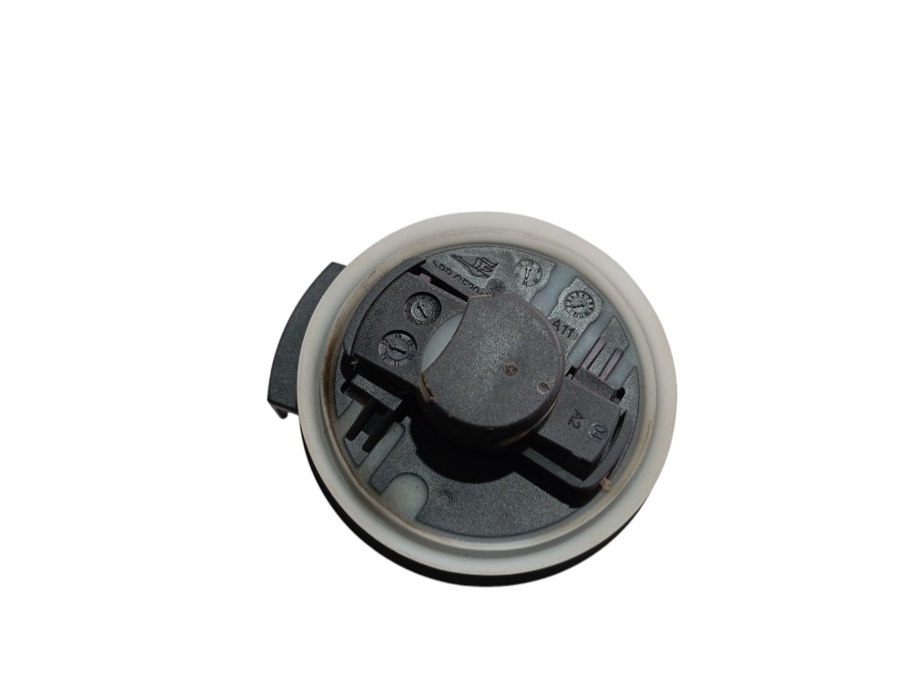 Sensor porta dianteira direita Vw Golf Highline 2014 V626 3