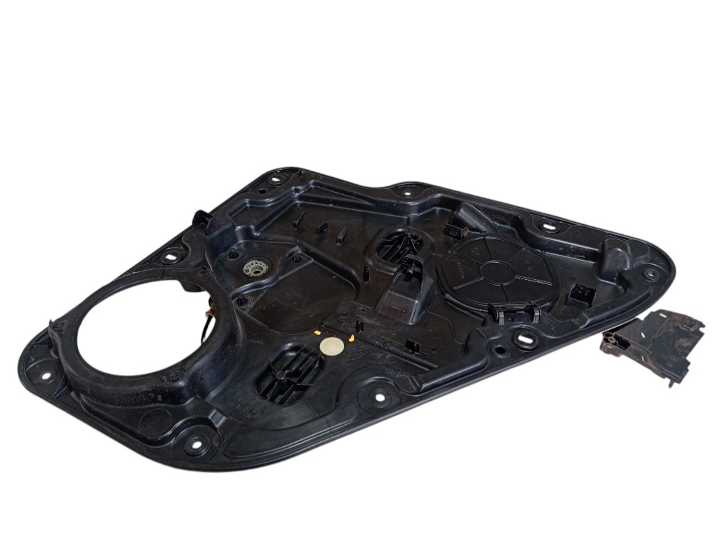 Suporte Vidro Porta Tras Direita Jeep Grand Cherokee 14 V607