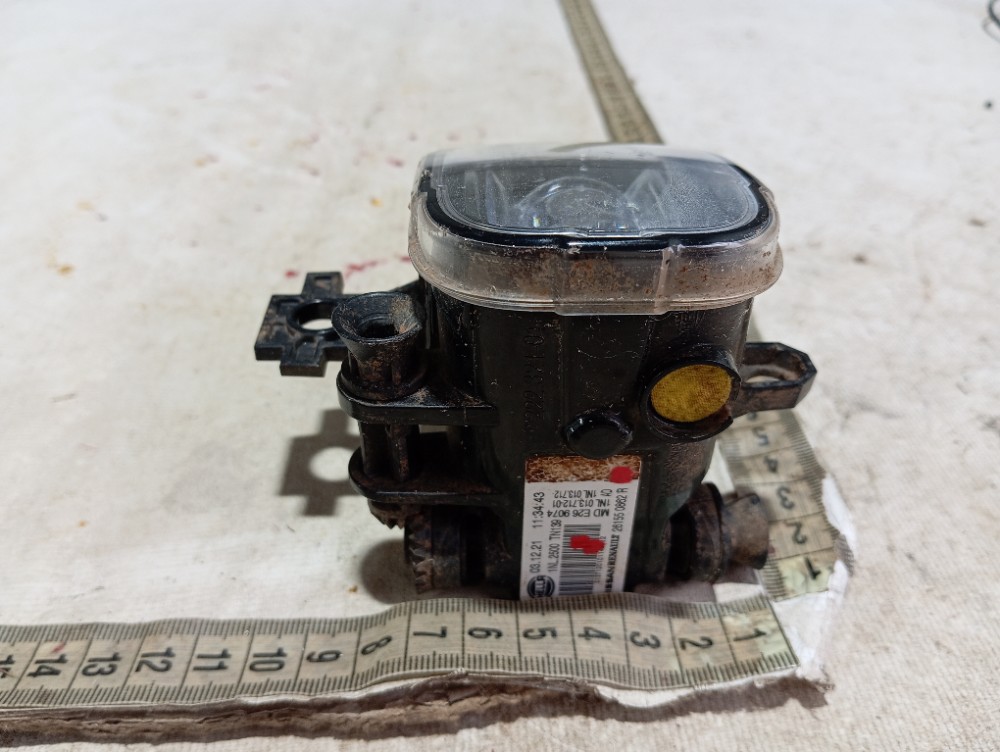 Farol Milha Esquerdo Renault Zoe Neo Int 2023 V617 8