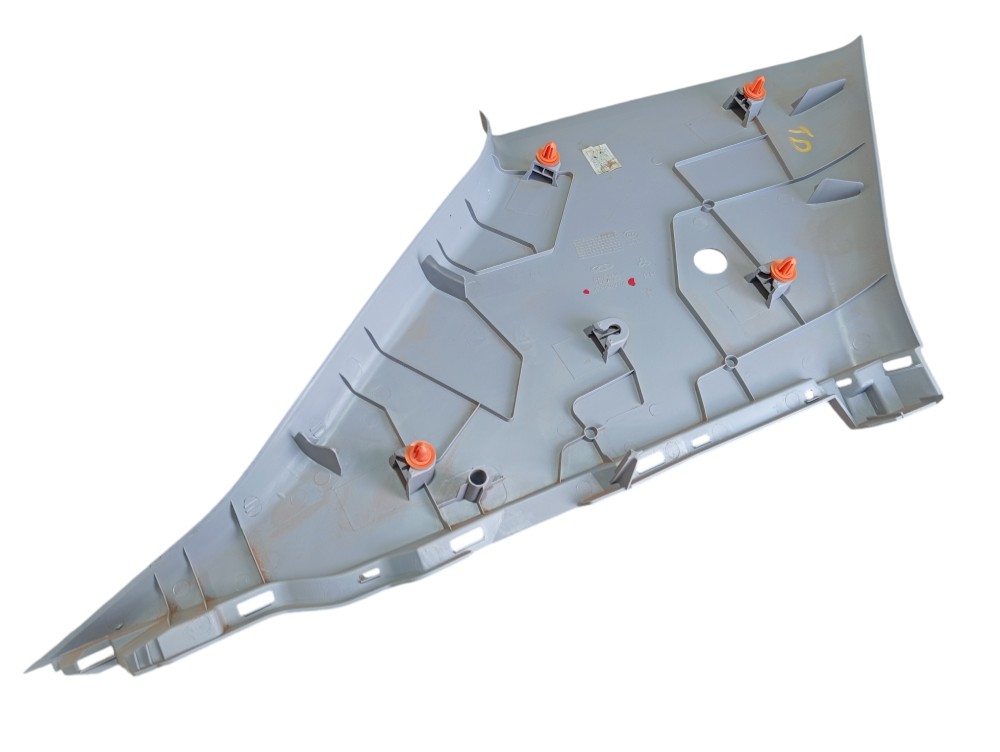 Acabamento Direito Coluna Traseira  Chery Tiggo 2 2020 V613 2