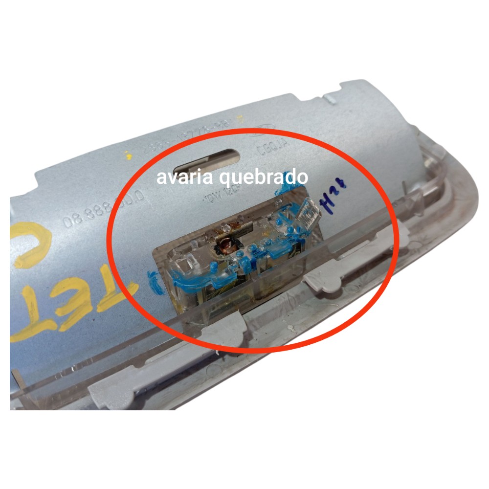 Luz Cortesia Central Teto Troller T4 2011 V650 2