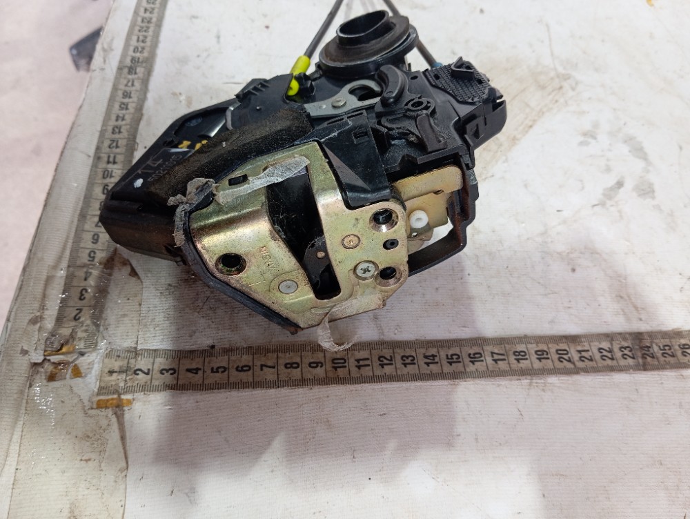 Fechadura Porta Traseira Esquerda Land Cruiser Prado 05 V620 8