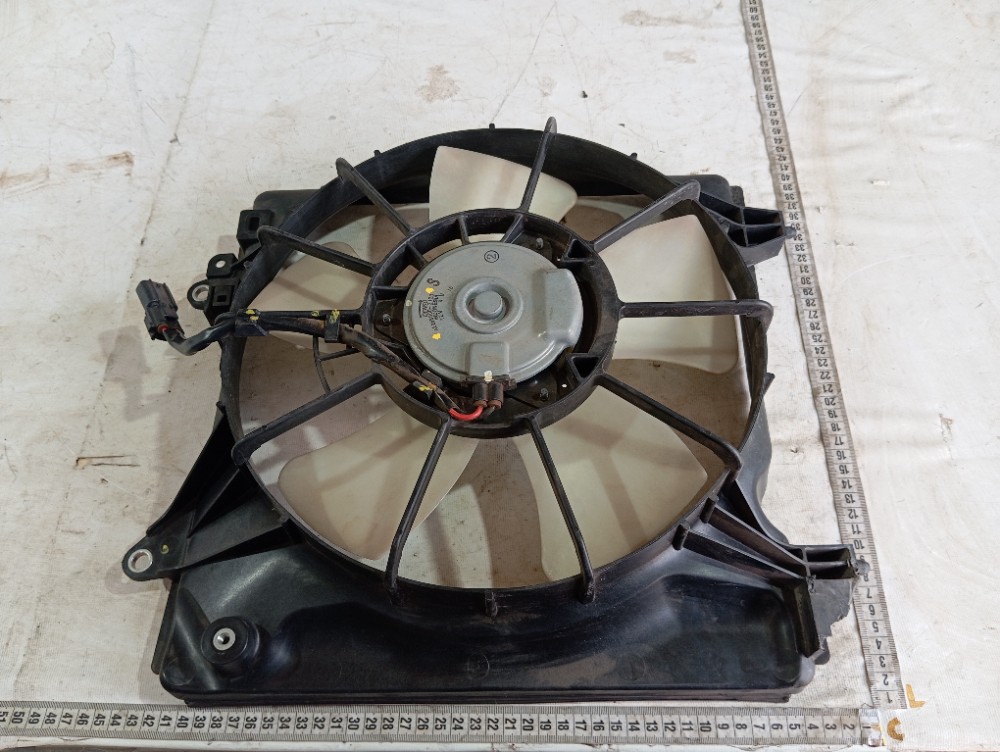 Defletor Ventoinha Direita Radiador Honda Hrv 17 A 2021 V322 8