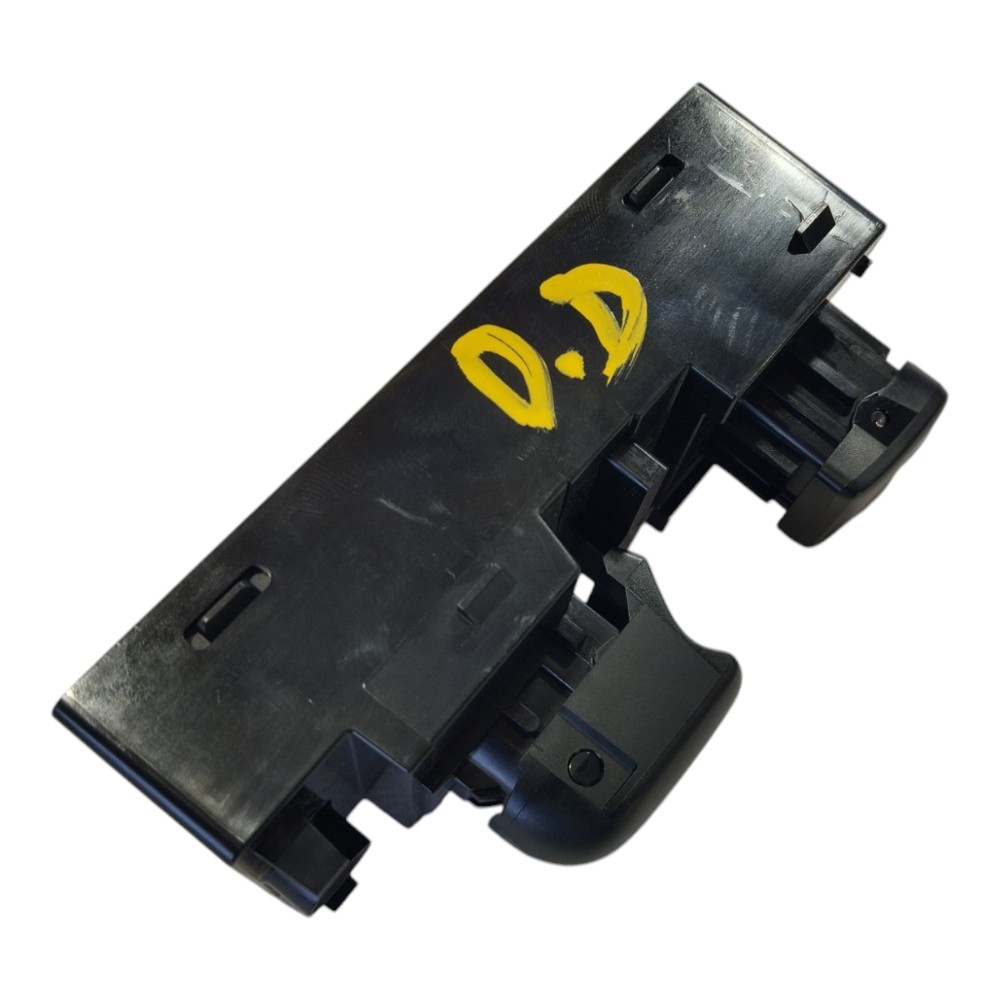 Botao Vidro Dianteiro Direito Nissan Leaf 2023 V632 2