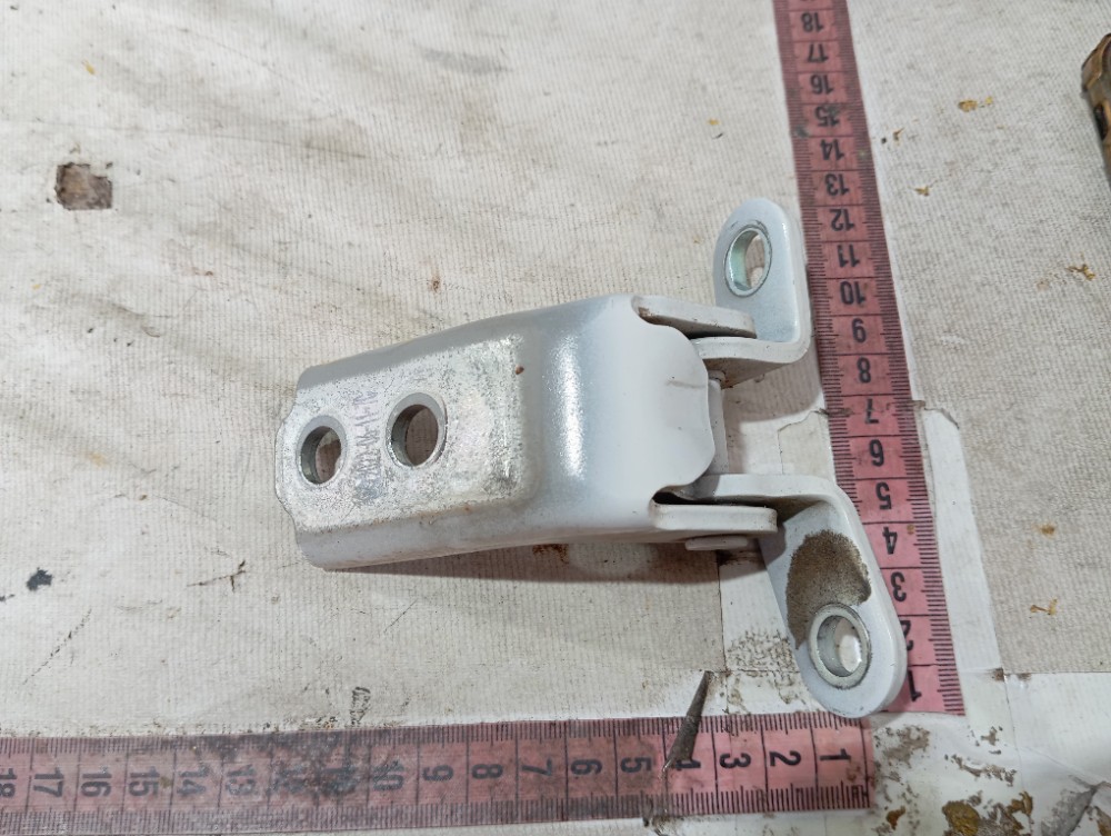Dobradiça Porta Dianteira Esquerda Jac Ejs1 2022 2023 V651 7