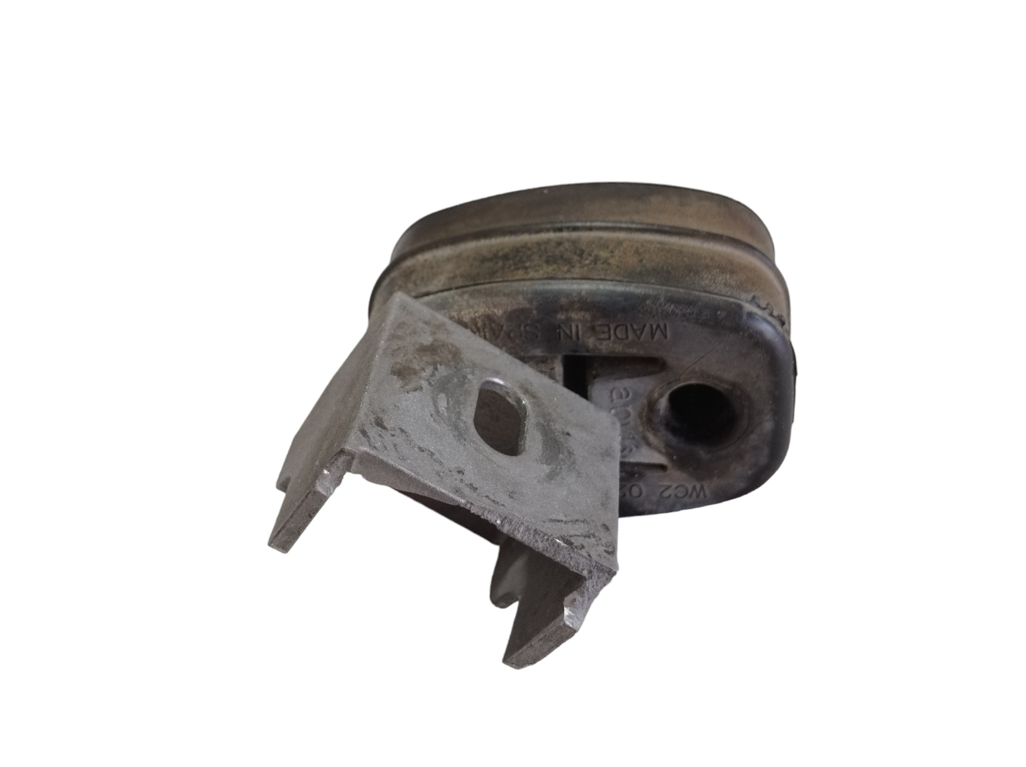 Coxim Suporte Escape Traseiro Direito Vw Taos 22 2024 V601 7