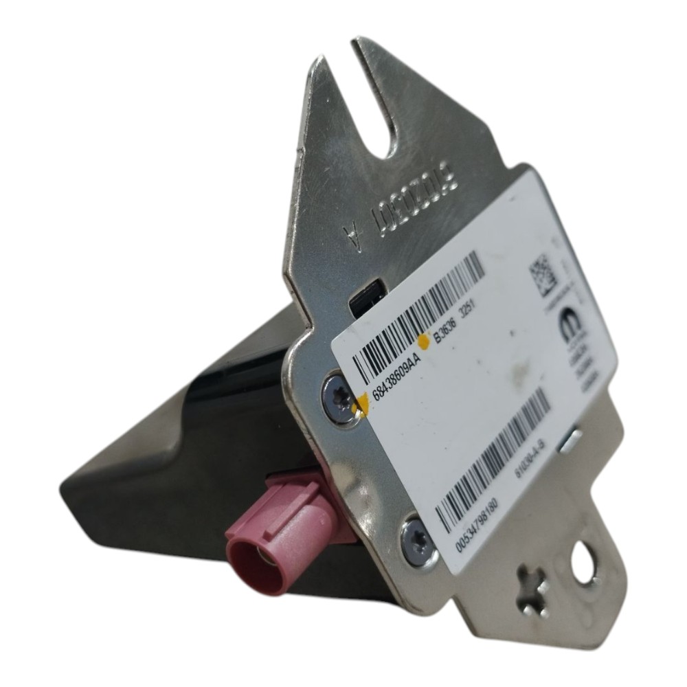 Módulo Antena Ram Rampage 2023 2025 V659 4