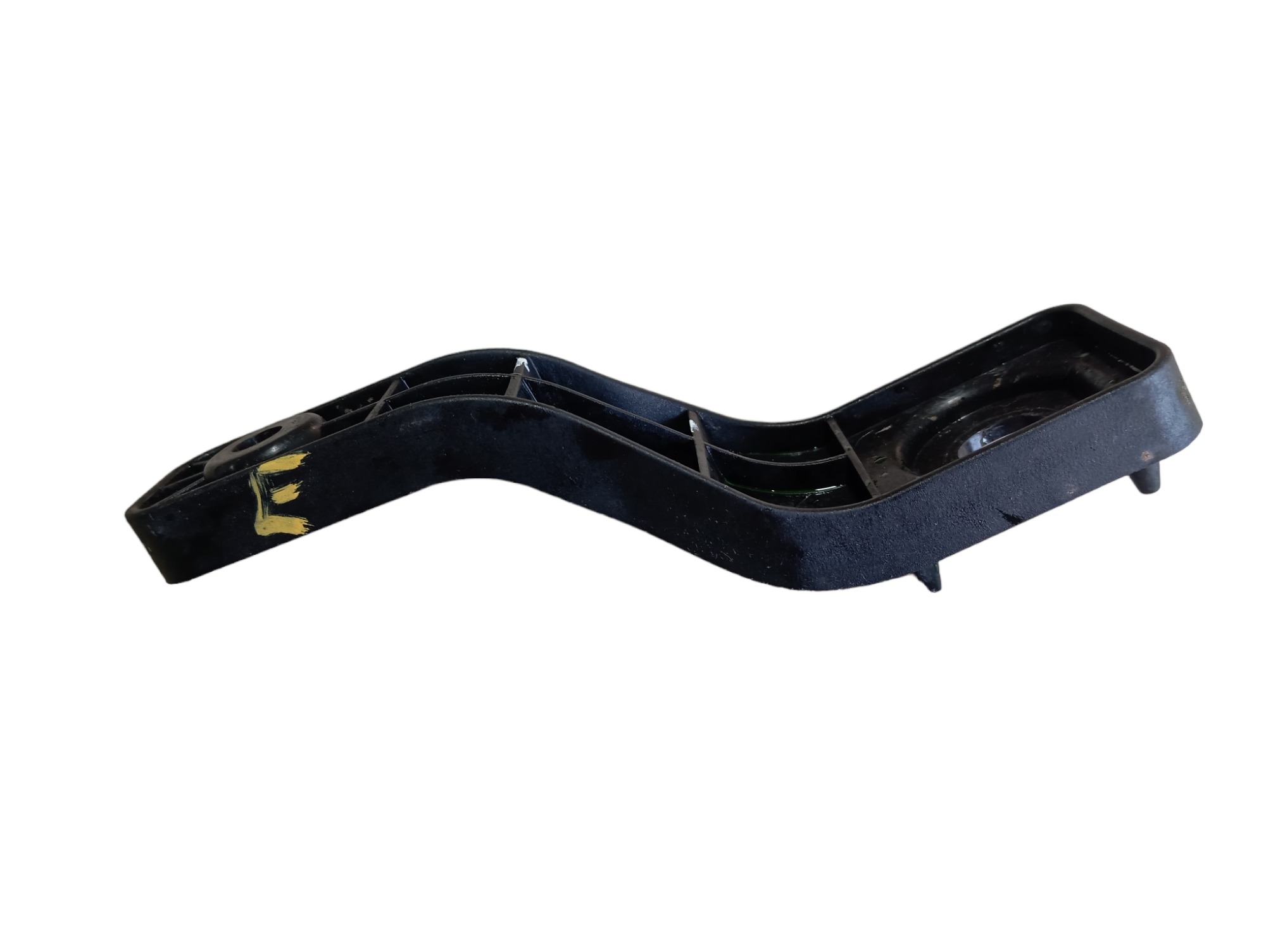 Suporte Esquerdo Defletor Radiador Gwm Haval H6 Gt 2024 V598 3