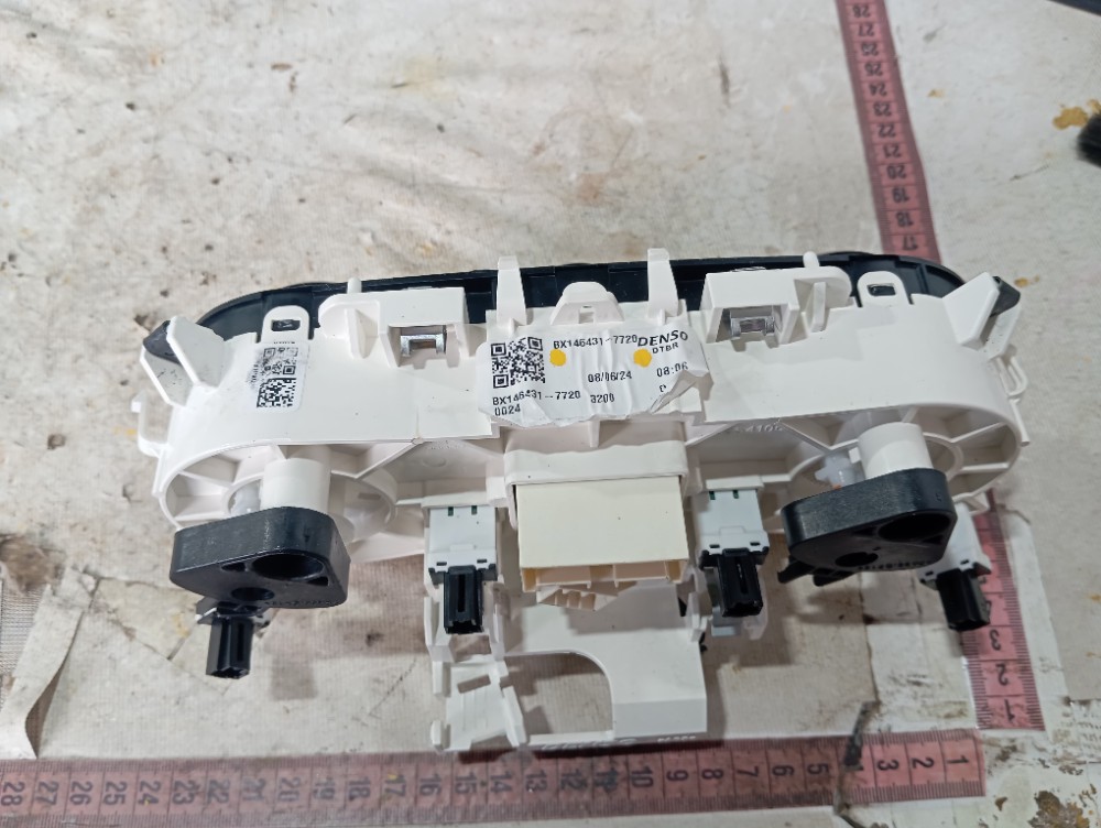 Comando Ar Condicionado Fiat Mobi 2024 V654 6