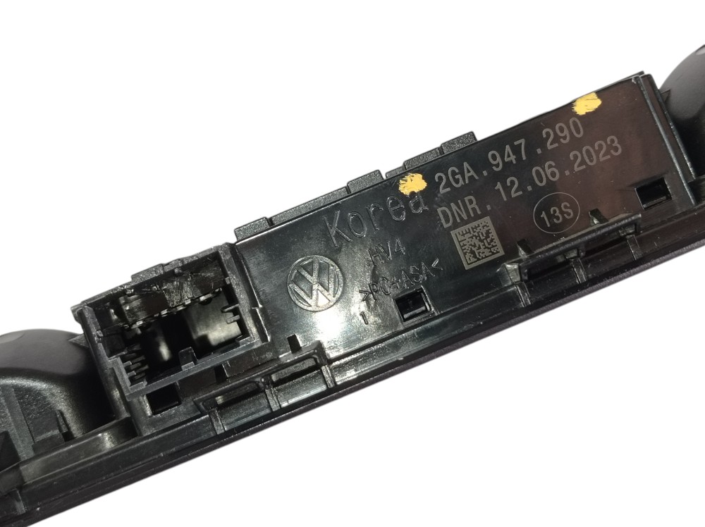 Luz Cortesia Teto Traseiro Vw Nivus Hl Tsi 1.0 2024 V608 7