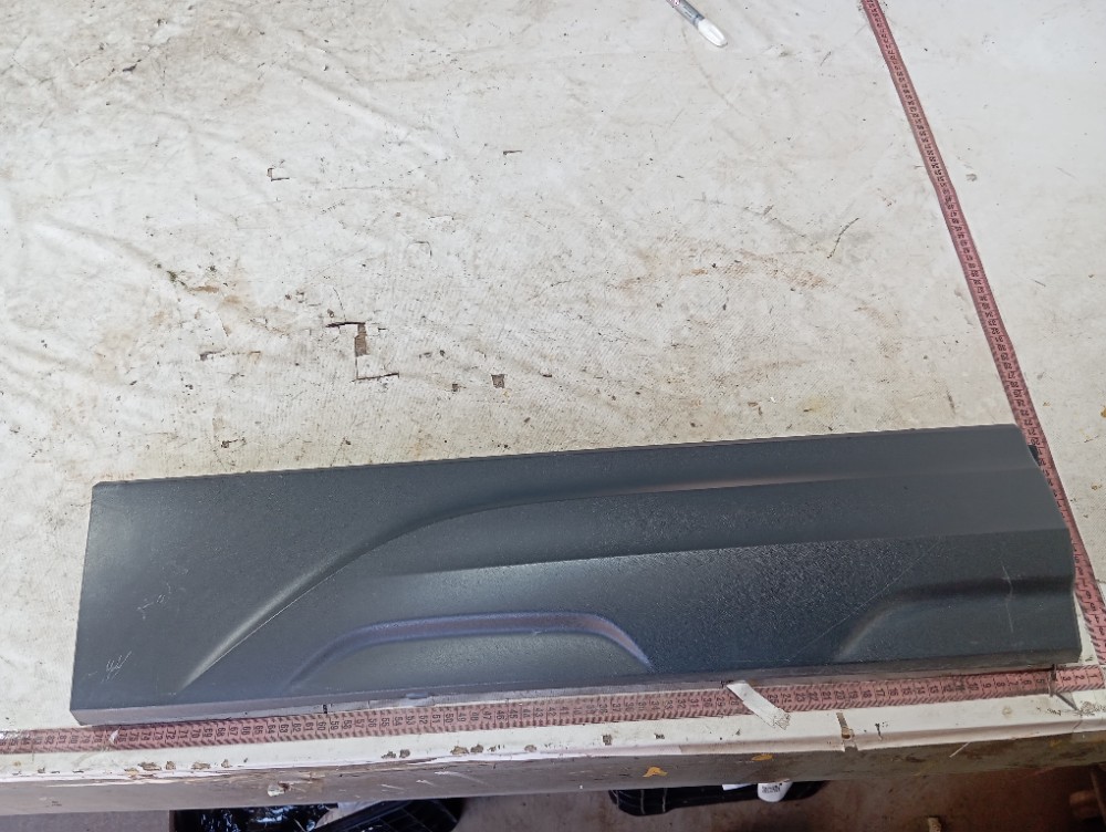 Moldura Porta Traseira Direita Vw Taos Highline 2022 24 V655 9