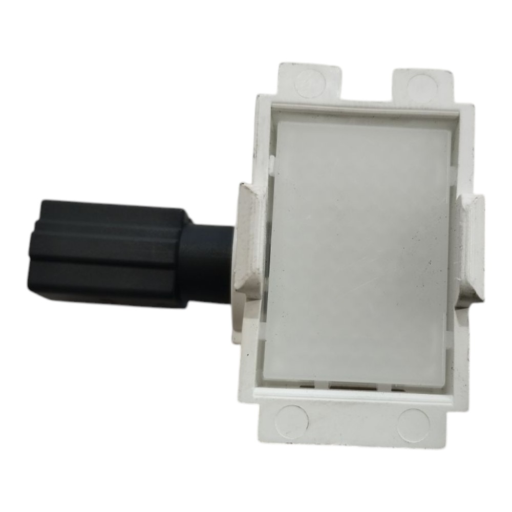 Luz Cortesia Porta Luvas Nissan Leaf 2023 V632 8