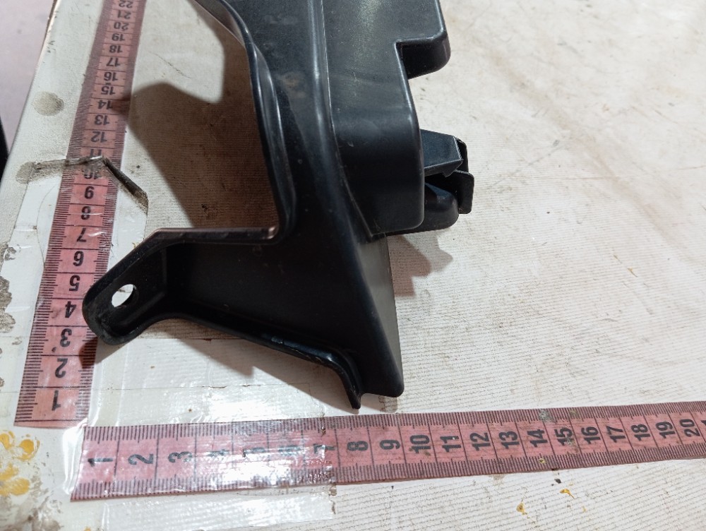 Guia Farol Direito Ram Rampage Rt 2023 2024 V641 8