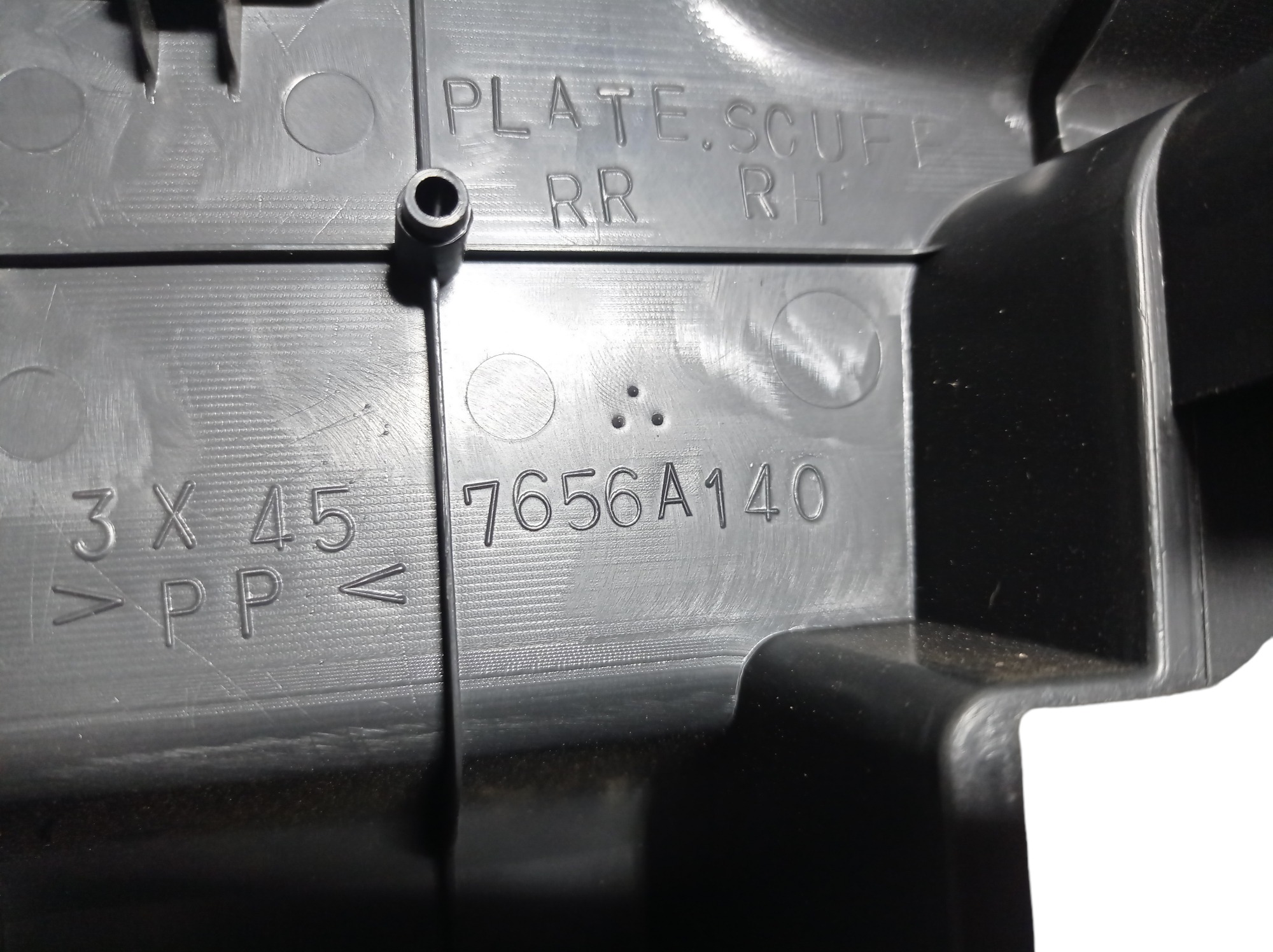 Soleira Traseira Direita Mitsubishi Asx 2016 V332 8