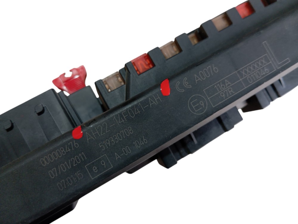 Caixa Fusível Land Rover Discovery 4 2010 2012 V614 1