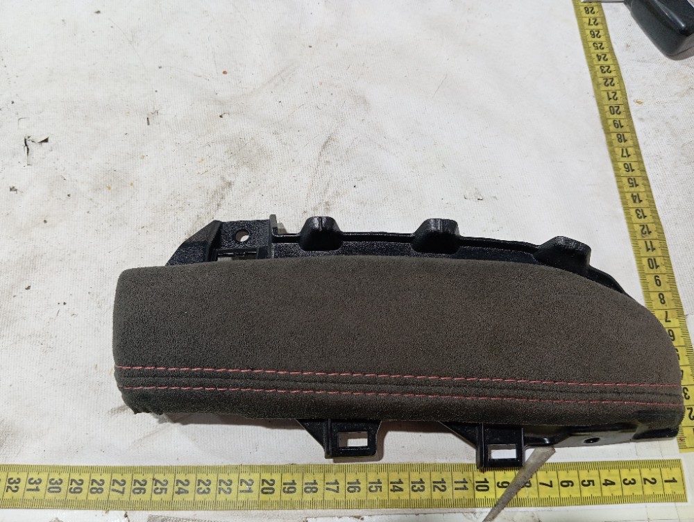 Moldura Esquerda Painel Ram Rampage Rt 2023 2025 V664 7