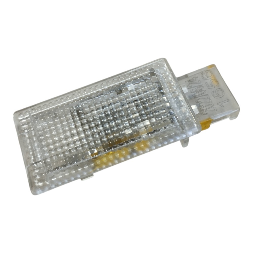Luz Cortesia Porta Malas Jac Ejs1 2022 2023 V651 10