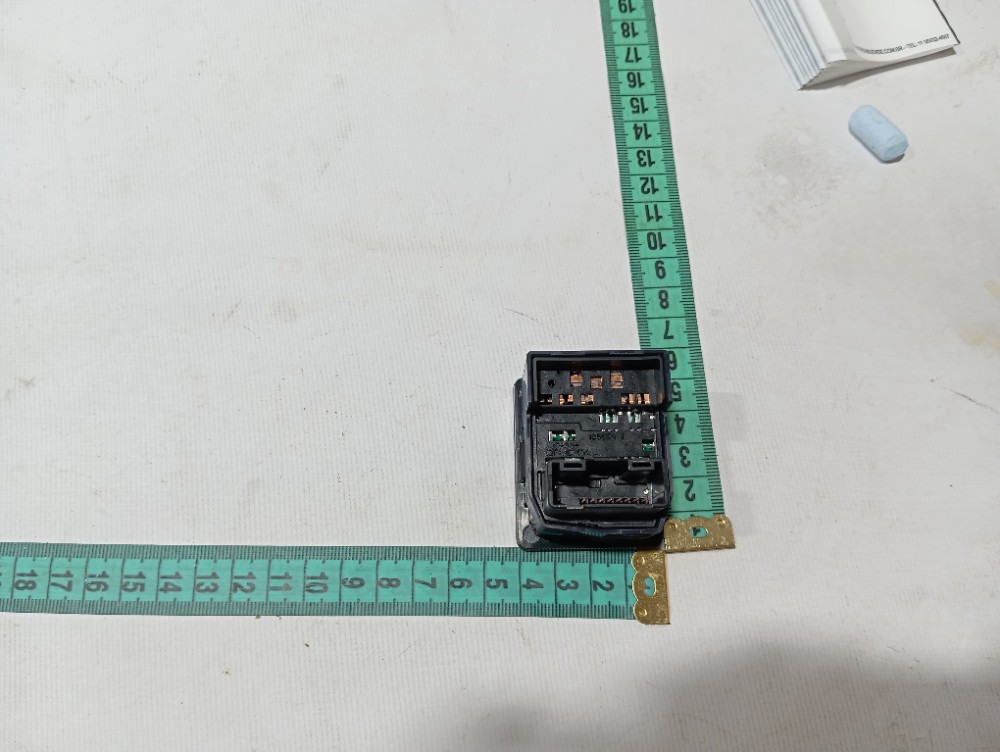 Botão retrovisor Toyota Corolla 2017 8