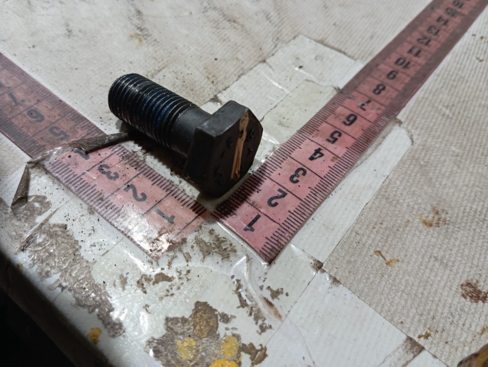 Parafusos Volante Motor Troller T4 2011 V650 7