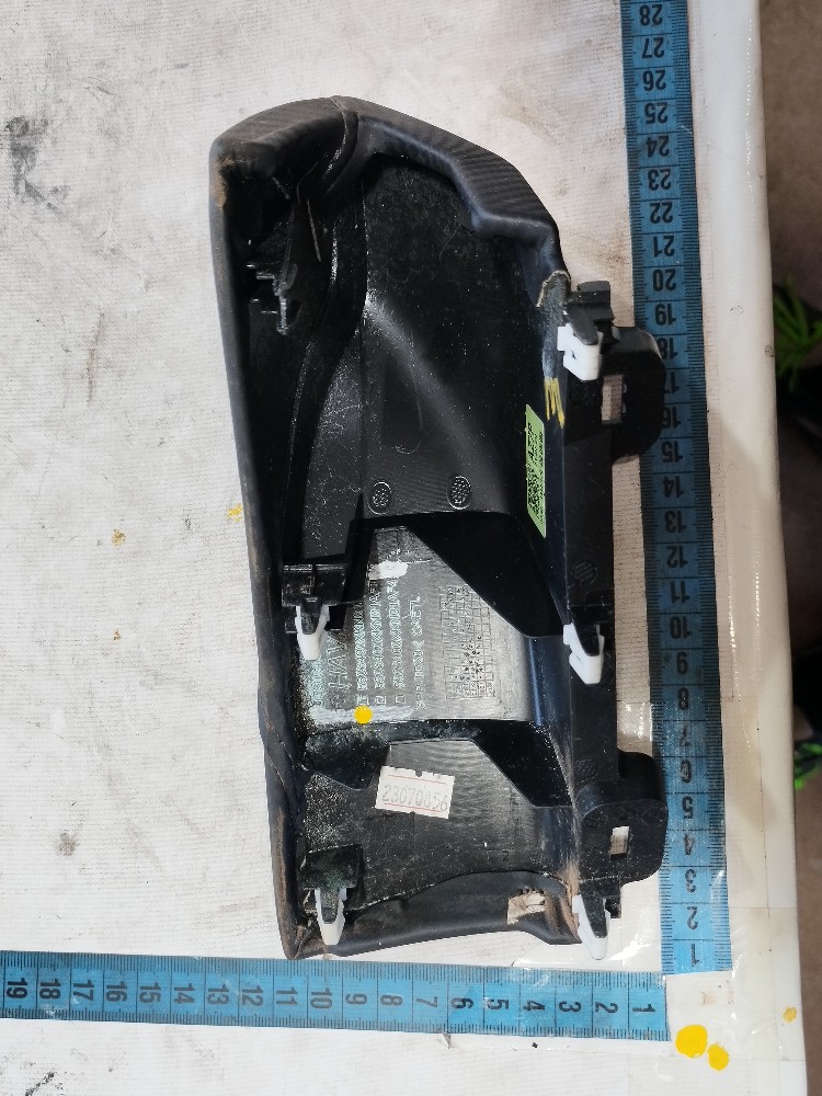 Moldura Esquerda Painel Gwm Haval Gt 2024 V636 9