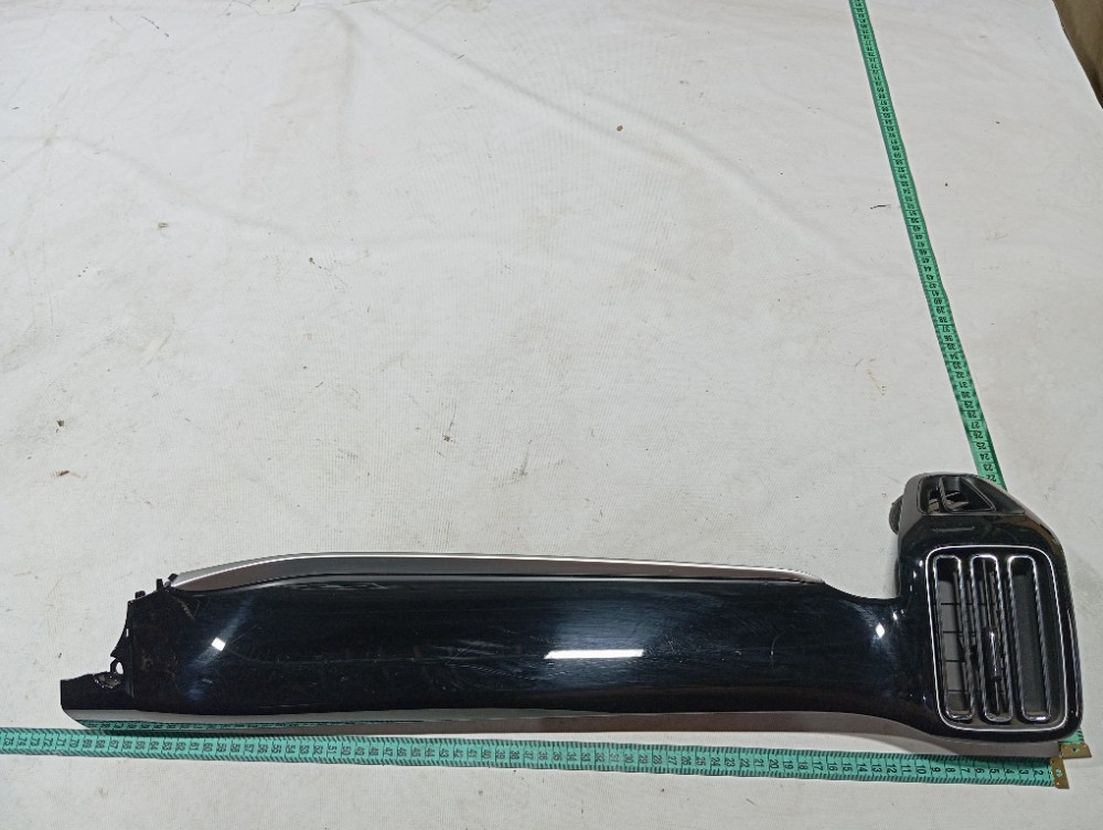 Moldura difusor direito painel Byd Song Pro 2025 V669 10