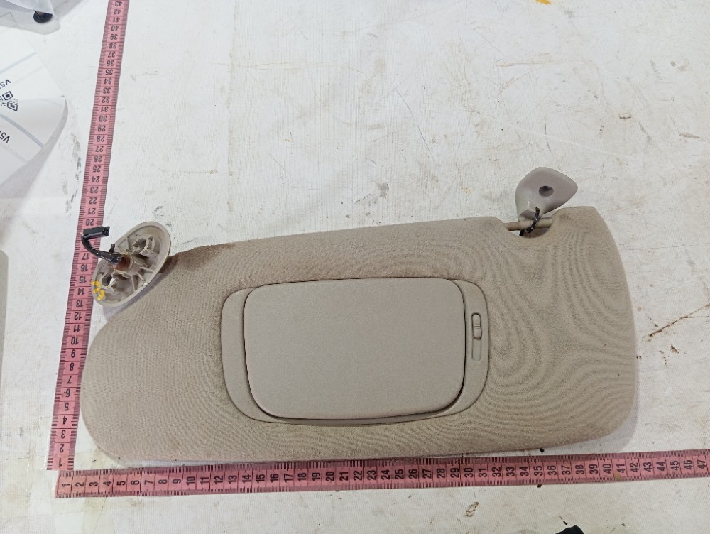 Quebra Sol Esquerdo Chryler Grand Caravan 2003 V578 10