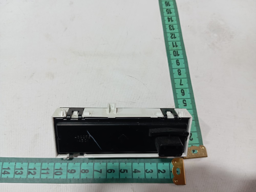Luz painel passageiro Toyota Corolla 2023 7
