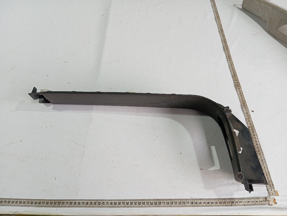 Soleira Dianteira Esquerda Peugeot 2008 2019 V341 9