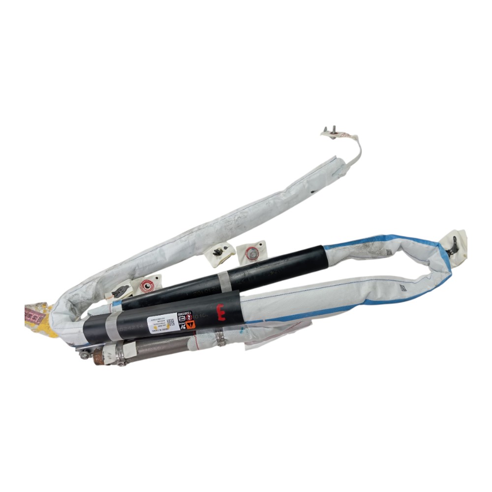 Cortina esquerda GM Traker LT Ecotec 2022 V627 7