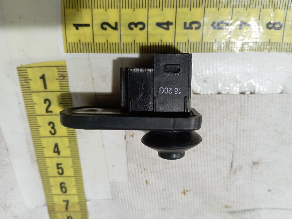 Sensor Porta Jac T50 2020 V662 7