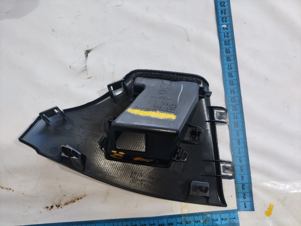 Acabamento Direito Painel Nissan Leaf 2023 V632 9