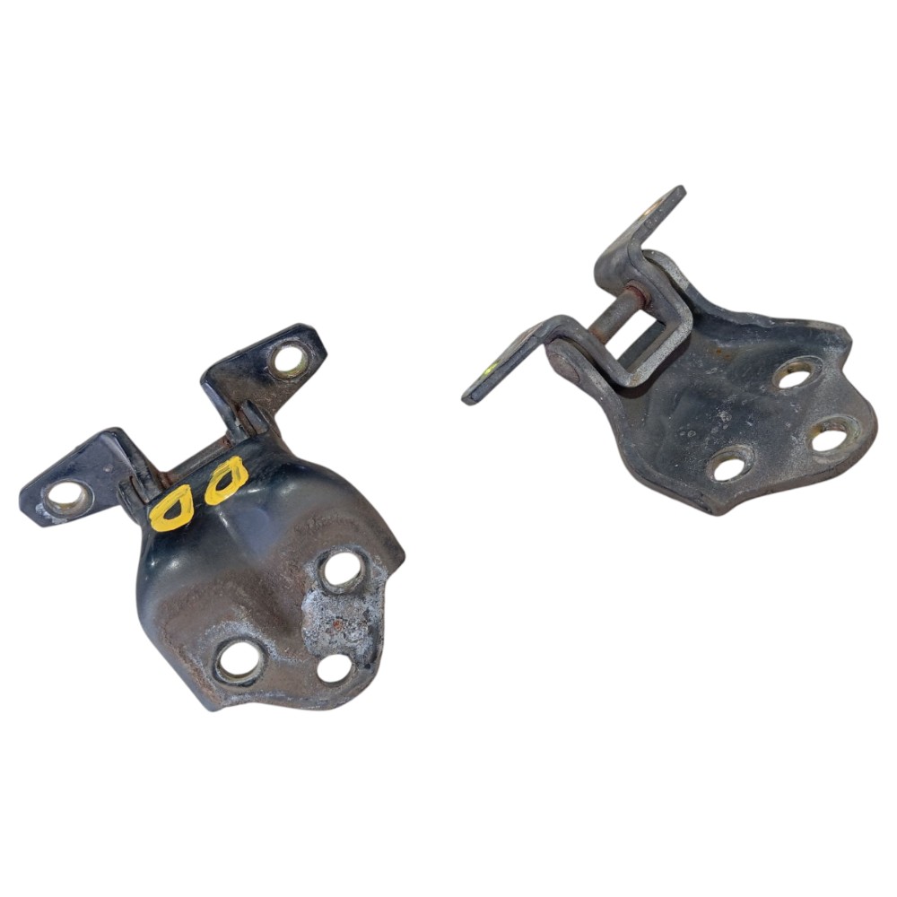 Dobradiça Porta Dianteira Direita L200 Sport 2006 V647
