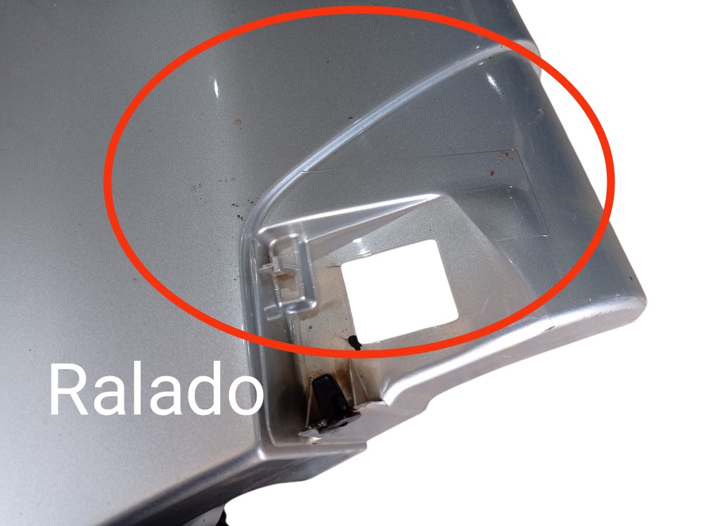 Moldura Parachoque Traseiro Esquerdo Toyota Prado 2005 V620 8