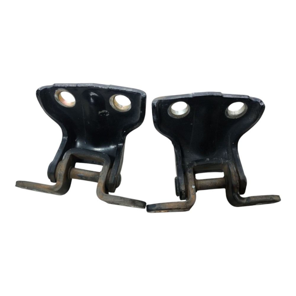 Dobradiça Porta Traseira Esq Mitsubishi L200 Sport 2004 V638 4