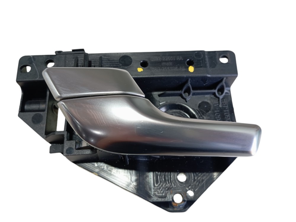 Maçaneta Porta Traseira Esqu Range Rover Evoque 2012 15 V603 Traseira