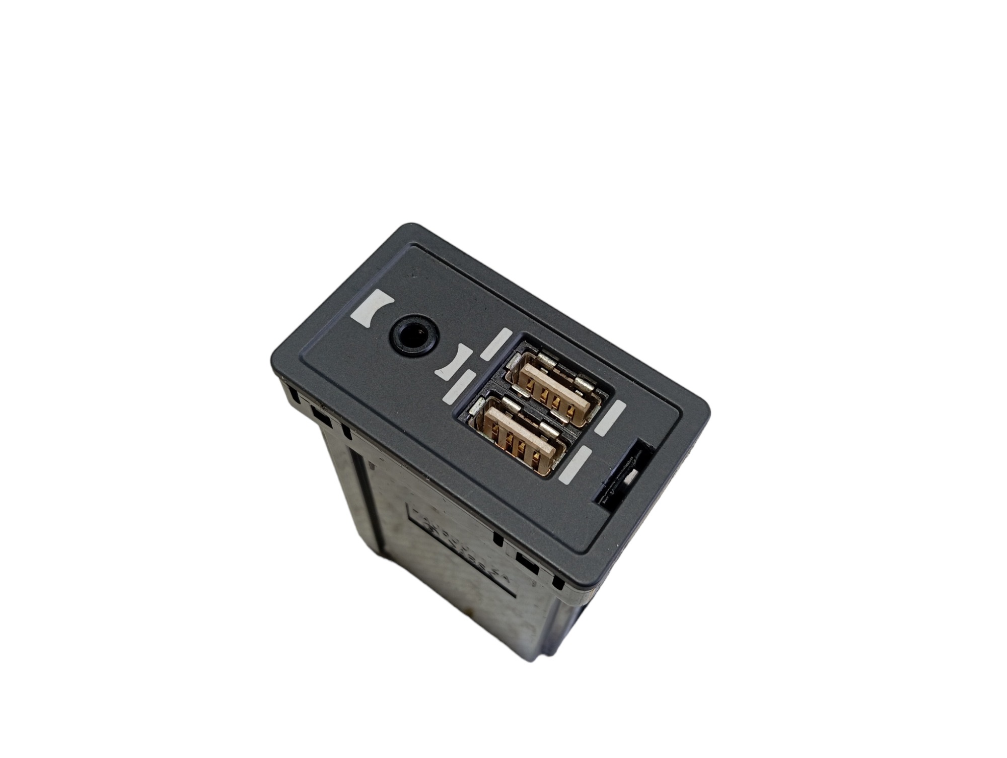 Entrada Usb Console Lexus Ls250 Sport 2015 86190-53051 6